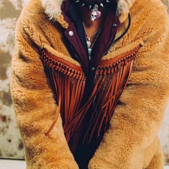 Meet your Posher, Isaiah - Picture 1 of 1